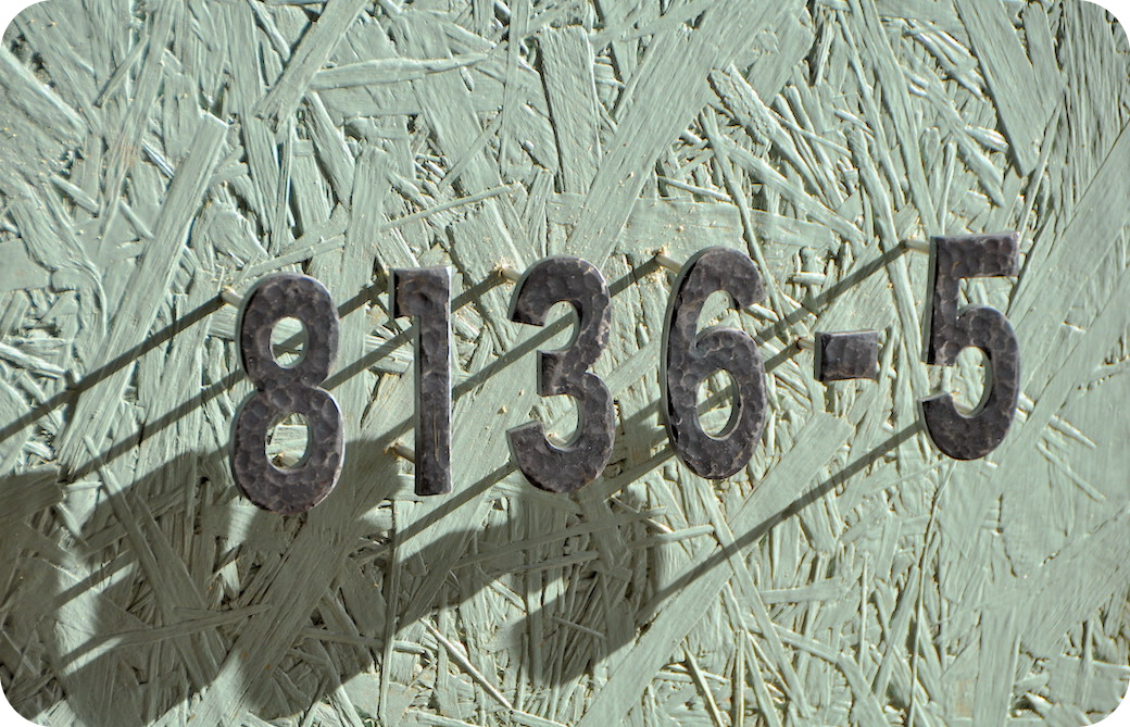 鉄文字表札Fika　メリ（アイアンクラフトじんぱち）