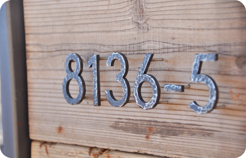 鉄文字表札Fika　アミ（アイアンクラフトじんぱち ）